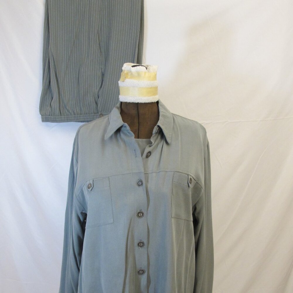 Coldwater Creek 3-piece sage green pantsuit PXL/XL